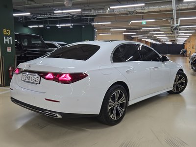 صورة مصغرة 19 لـ 2025 Mercedes-BENZ E-CLASS