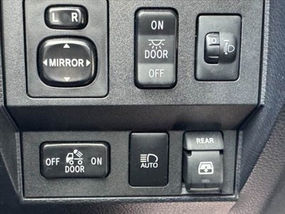 صورة مصغرة 7 لـ 2018 Toyota TUNDRA
