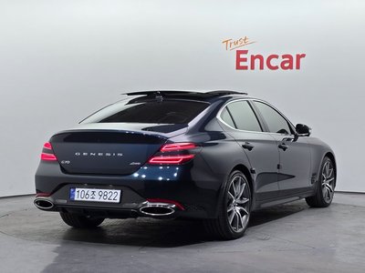 صورة 3 لـ 2021 Genesis THE NEW G70