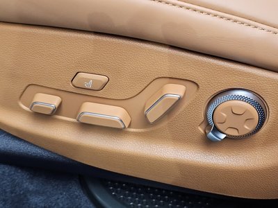 2024 Genesis GV80 — миниатюра 28