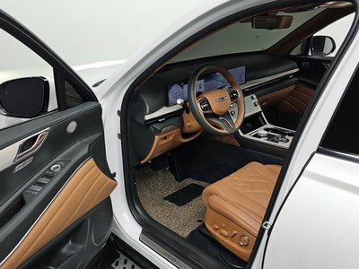 2024 Genesis GV80 — миниатюра 13