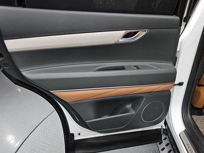 2024 Genesis GV80 — миниатюра 15