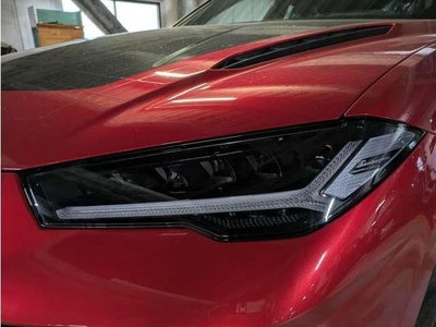 LAMBORGHINI URUS - 6