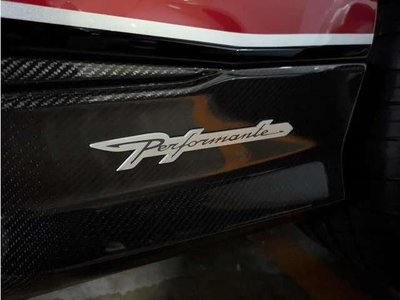 LAMBORGHINI URUS - 10