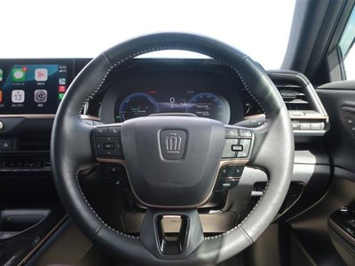 TOYOTA CROWN SPORT - 8