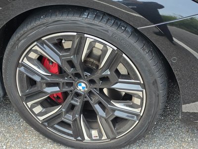 BMW I5 - 3