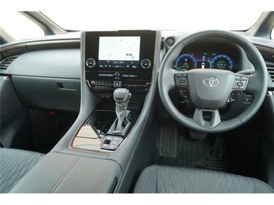 TOYOTA ALPHARD - 2