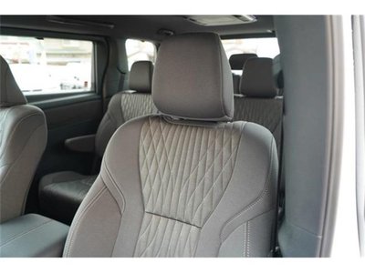TOYOTA ALPHARD - 10