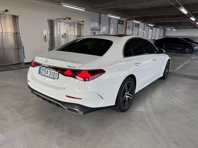 MERCEDES-BENZ E-CLASS - 5