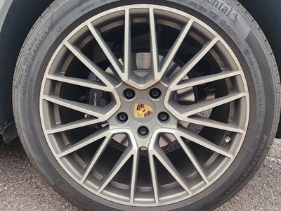 2023 Porsche CAYENNE — миниатюра 19