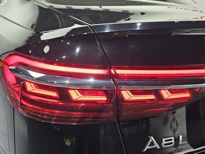 2021 AUDI A8 照片 10