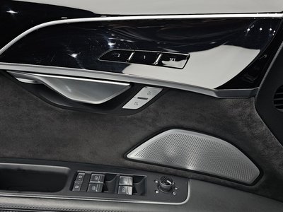 صورة مصغرة 23 لـ 2021 AUDI A8