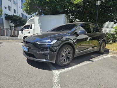 2026 Tesla MODEL X 照片 1