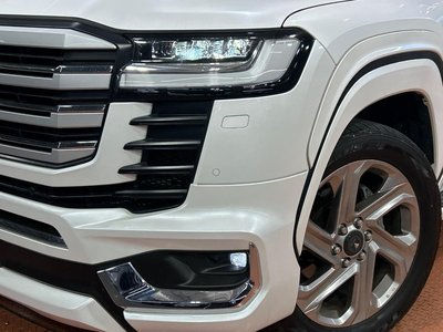 2025 Toyota LAND CRUISER 300 — миниатюра 14