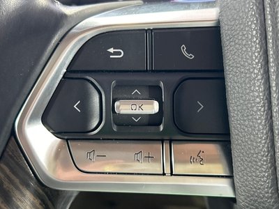 2025 Toyota LAND CRUISER 300 — миниатюра 31