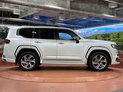2025 Toyota LAND CRUISER 300 — миниатюра 67