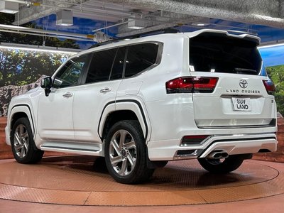 2025 Toyota LAND CRUISER 300 — миниатюра 66