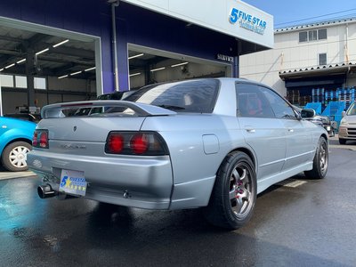 NISSAN SKYLINE - 10