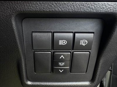 TOYOTA LAND CRUISER PRADO - 6