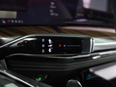 2025 Cadillac ESCALADE 5TH GENERATION 照片 9