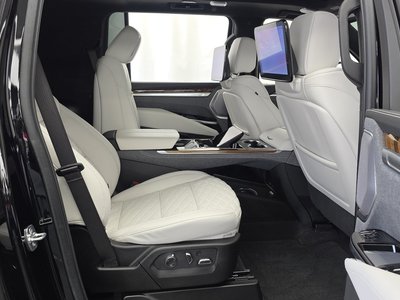 صورة مصغرة 12 لـ 2025 Cadillac ESCALADE 5TH GENERATION