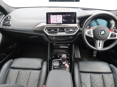 2022 BMW X4 M — миниатюра 23