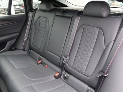 2022 BMW X4 M — миниатюра 19