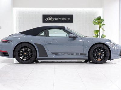 PORSCHE 911 CABRIOLET - 7