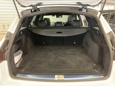 MERCEDES-BENZ E-CLASS - 10