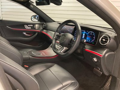 MERCEDES-BENZ E-CLASS - 7