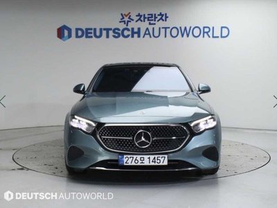 MERCEDES-BENZ E-CLASS - 2