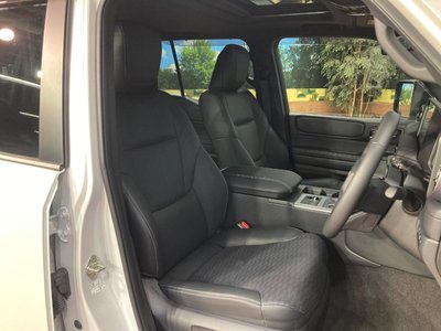 TOYOTA LAND CRUISER 250 - 8