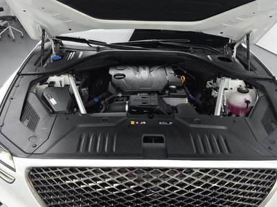 صورة 7 لـ 2023 Genesis GV70