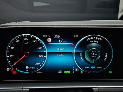 MERCEDES-BENZ GLE - 8