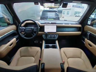 2025 LAND Rover DEFENDER 照片 3