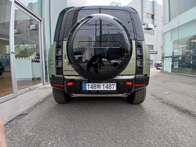 2025 LAND Rover DEFENDER — миниатюра 12