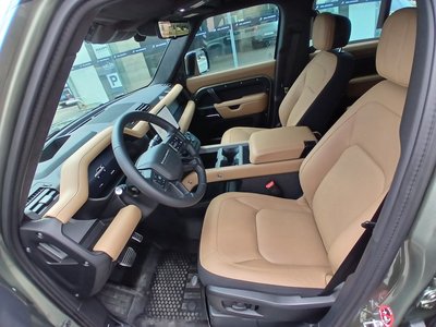 2025 LAND Rover DEFENDER 照片 8