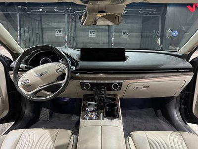 GENESIS G80 (RG3) - 10
