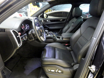 صورة 6 لـ 2019 Porsche CAYENNE
