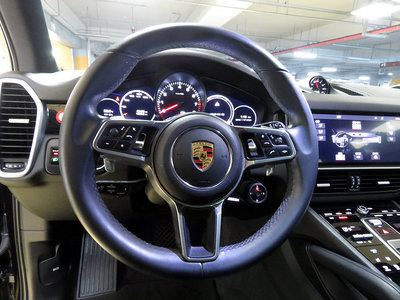 صورة 8 لـ 2019 Porsche CAYENNE