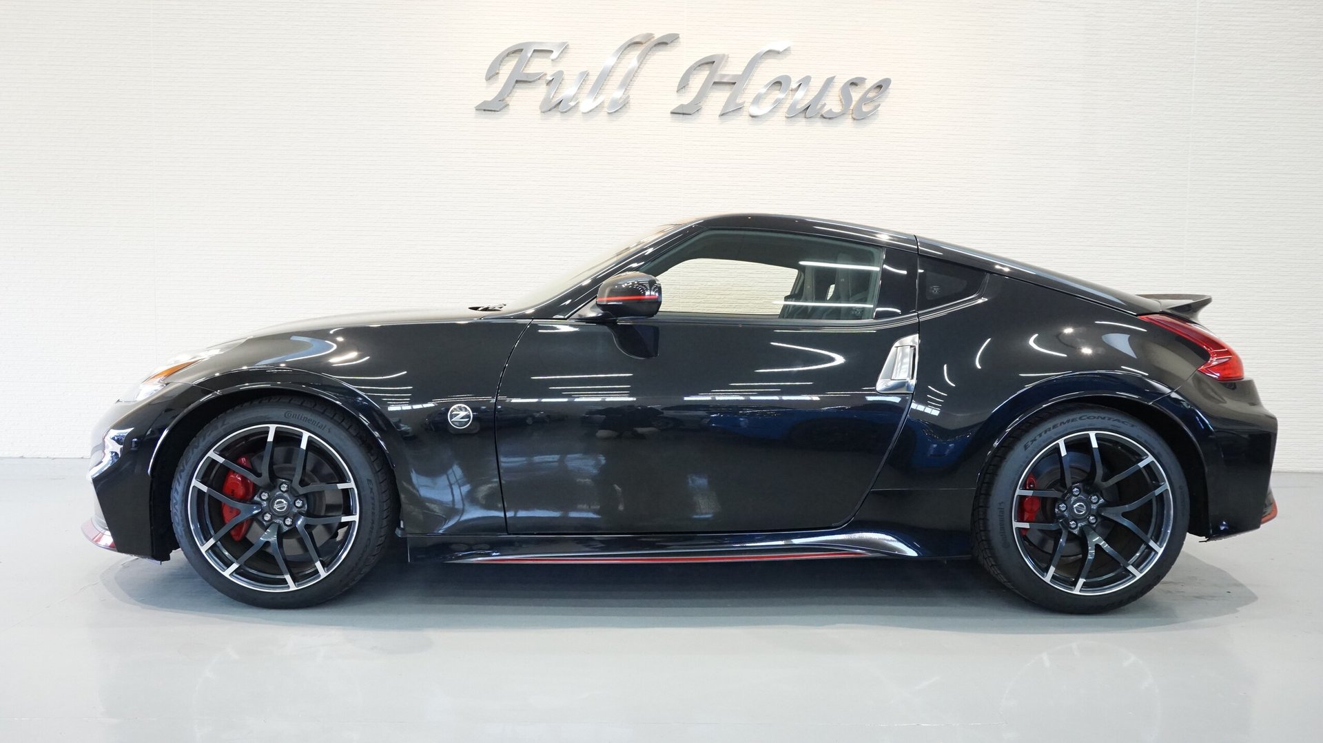 NISSAN FAIRLADY Z - View 1