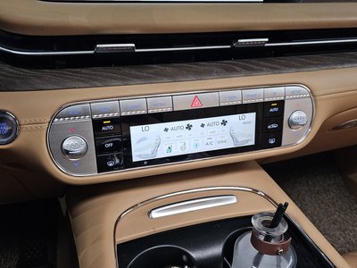 صورة مصغرة 29 لـ 2023 Genesis G90 (RS4)