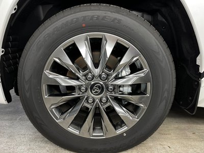 2025 Toyota LAND CRUISER 300 thumbnail 5