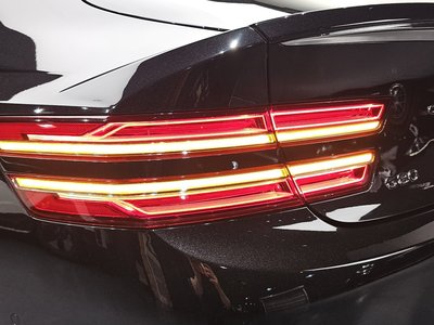 GENESIS G80 (RG3) - 10