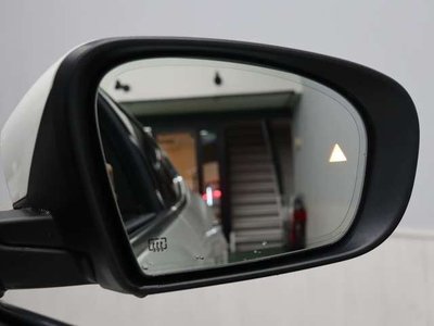 صورة مصغرة 49 لـ 2019 Maserati GHIBLI