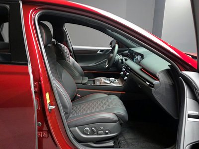 GENESIS G80 (RG3) - 10