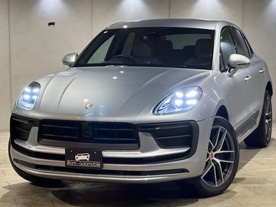 PORSCHE MACAN - 9