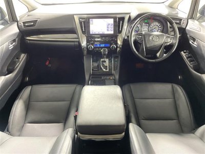 TOYOTA ALPHARD - 3
