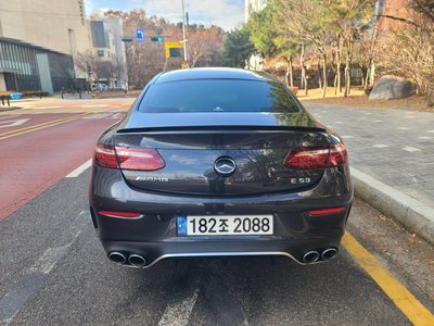 MERCEDES-BENZ E-CLASS - 6