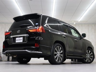 LEXUS LX - 2